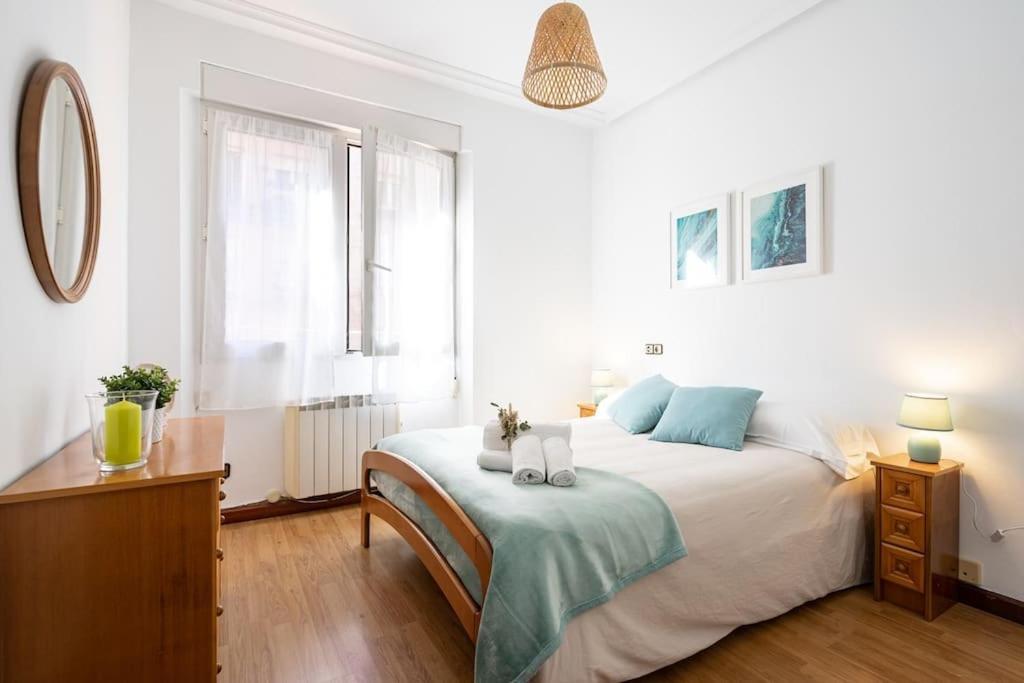 Apartamento Trisquel Gijon Exterior photo