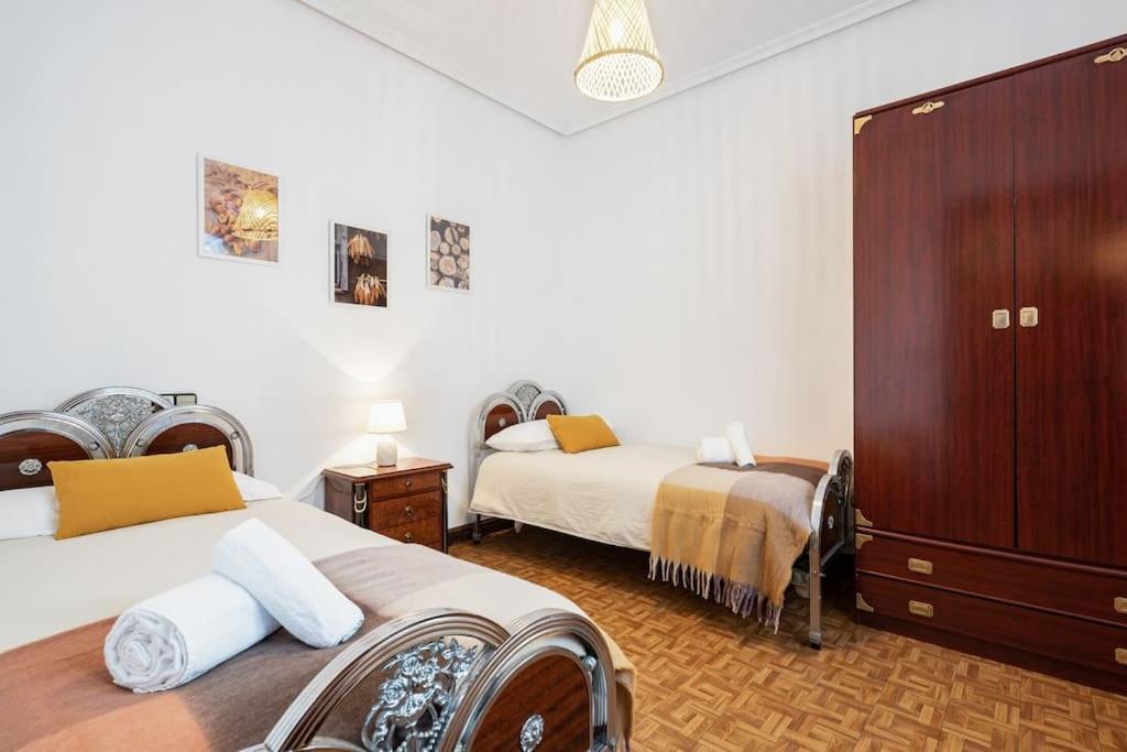 Apartamento Trisquel Gijon Exterior photo